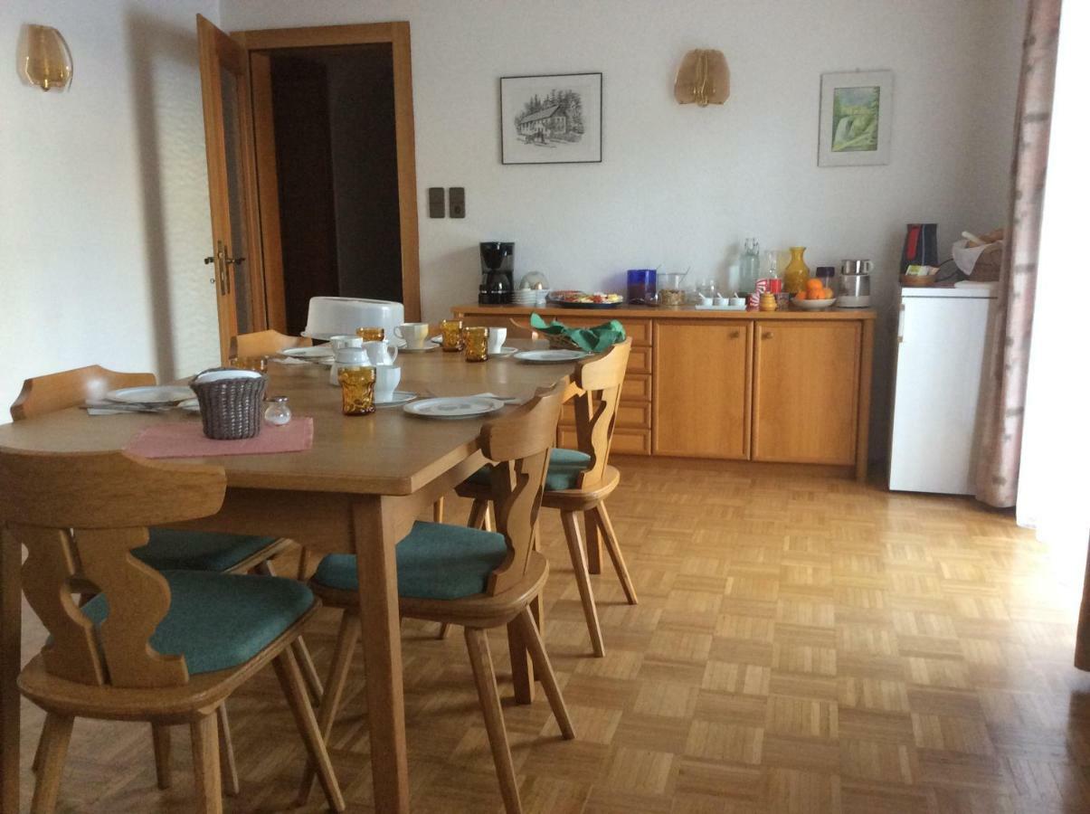Apartment Gaestehaus Wastian ويسبرياش المظهر الخارجي الصورة